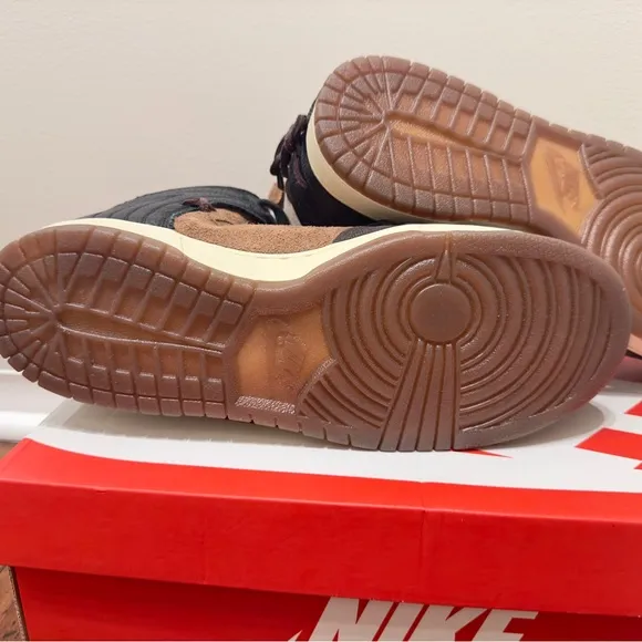 Nike Dunk High Brown and Cream Sneakers