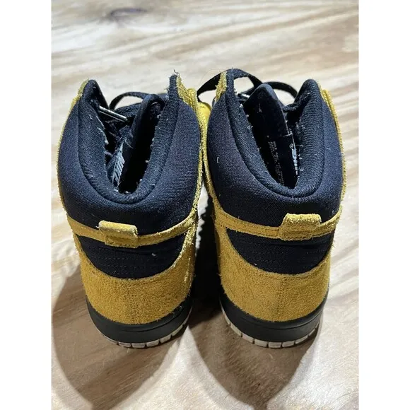 Nike Dunk High Gold Dart Men 8.5 Sneakers Shoes Yellow Black 407920 701