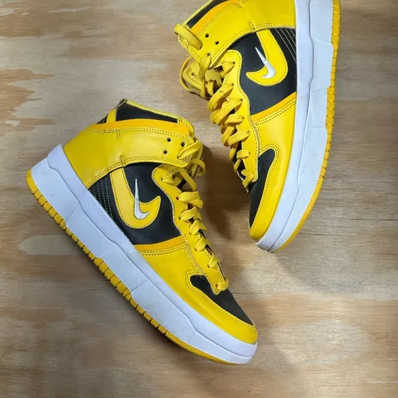 Nike Dunk High Up Varsity Maize Yellow and Black Sneakers Women’s Size 9