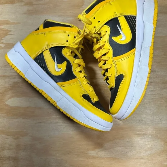 Nike Dunk High Up Varsity Maize Yellow and Black Sneakers Women’s Size 9