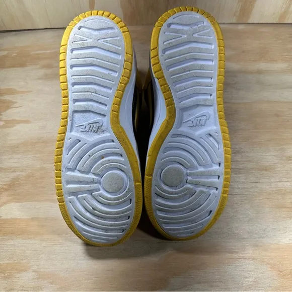 Nike Dunk High Up Varsity Maize Yellow and Black Sneakers Women’s Size 9