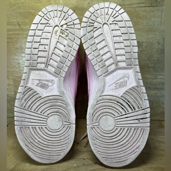 Nike Dunk Low SE Womens Size 6.5 (5Y) Shoes Sneakers Prism Pink 921803-601