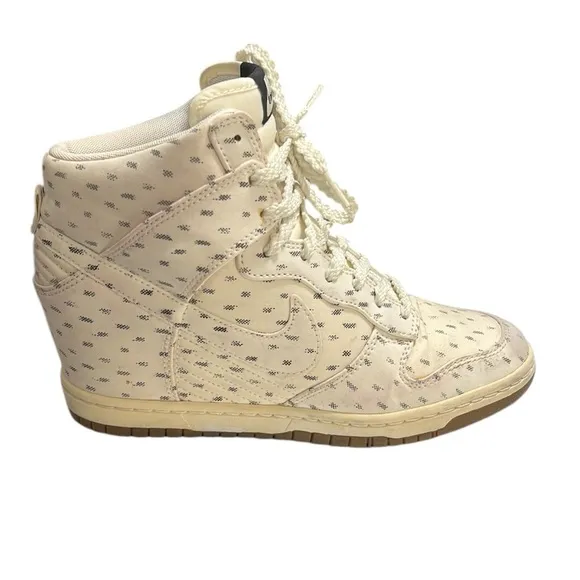 Nike Dunk Sky High Print 'Sail' Sneakers 543258-100 Women’s Size 9