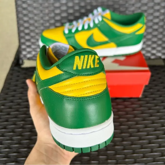 NIKE DUNK SP 2020 LOW BRAZIL Size 15