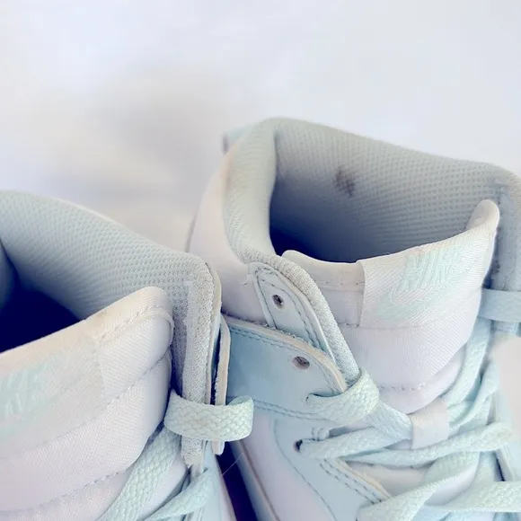 Nike Dunks High Top Light Glacier Blue Sneakers Next Nature Women’s 7.5