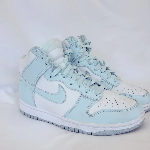 Nike Dunks High Top Light Glacier Blue Sneakers Next Nature Women’s 7.5