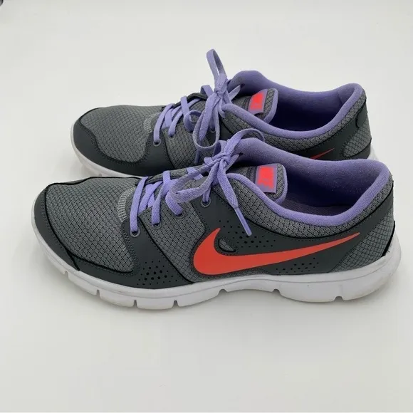 Nike Flex Experience RN Lace Up Running Tennis Shoes Sneakers Purple Size 11