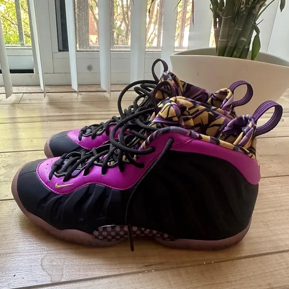 Nike Foamposite Sneakers