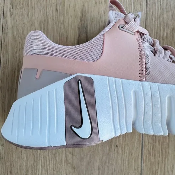 ⭐Nike Free Metcon 5 Pink Oxford 7.5 Womens Training Shoes Dusty Pink DV3950-600
