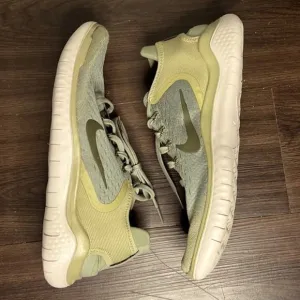 Nike Free RN 2018 Running Shoes Size 10