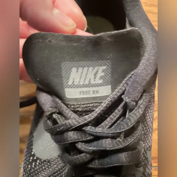 Nike Free Run Sneakers *make offers*