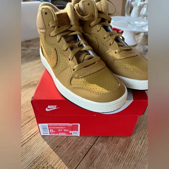 Nike high tops