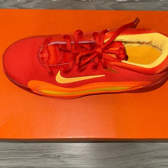 Nike IsoFlyBig Kids' Basketball Shoes