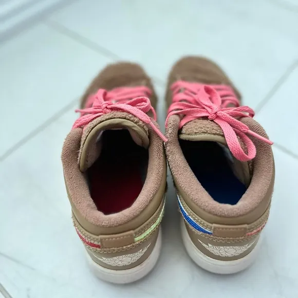 Nike Jordan 1 Low Utility Teddy bear