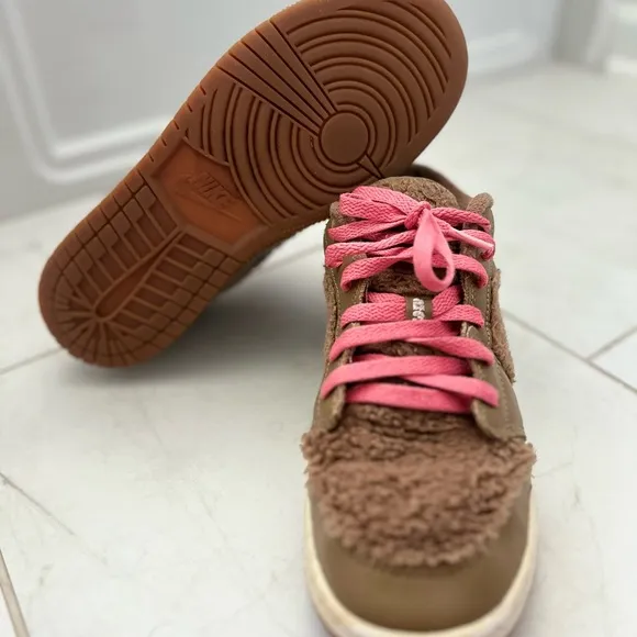 Nike Jordan 1 Low Utility Teddy bear