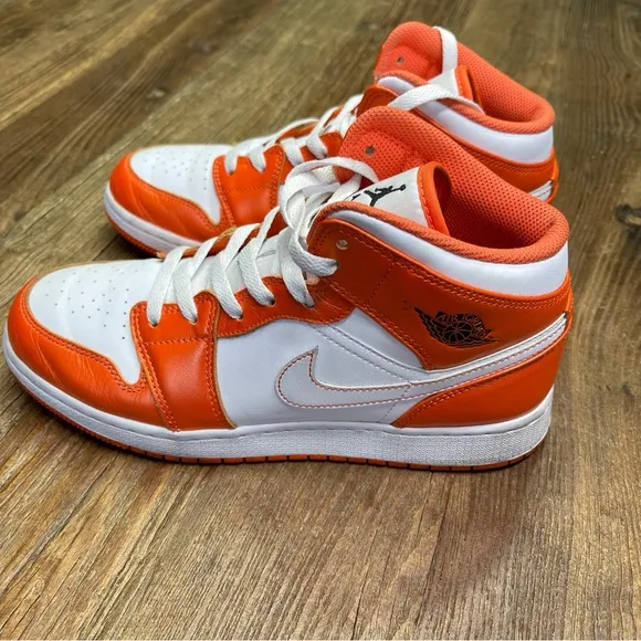 Nike Jordan 1 Mid Metallic Orange GS Size 7Y