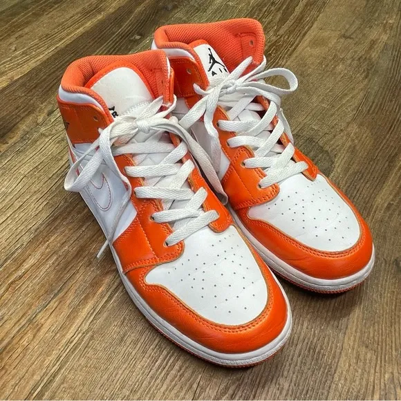 Nike Jordan 1 Mid Metallic Orange GS Size 7Y