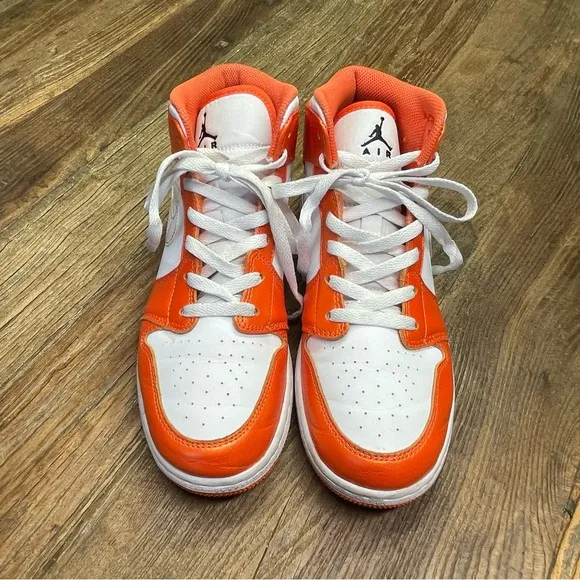 Nike Jordan 1 Mid Metallic Orange GS Size 7Y