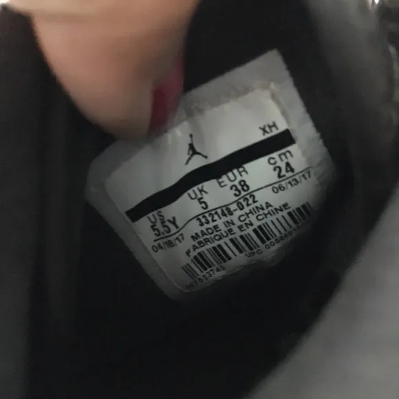 Nike Jordan 1 Retro High Fleece Black Metallic Red‎