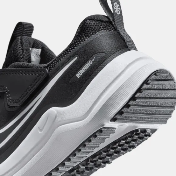 Nike Kids Black StarRunner Shoes