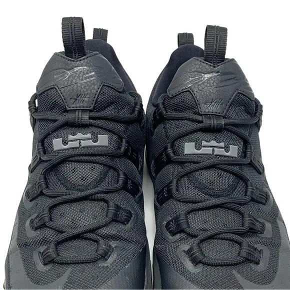 Nike LeBron 13 831925-001 Low Lace Up Basketball Sneakers Shoes Size 11.5