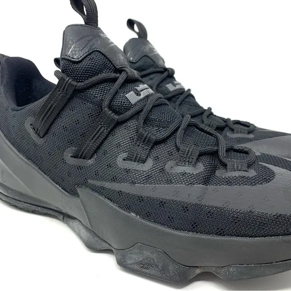 Nike LeBron 13 831925-001 Low Lace Up Basketball Sneakers Shoes Size 11.5