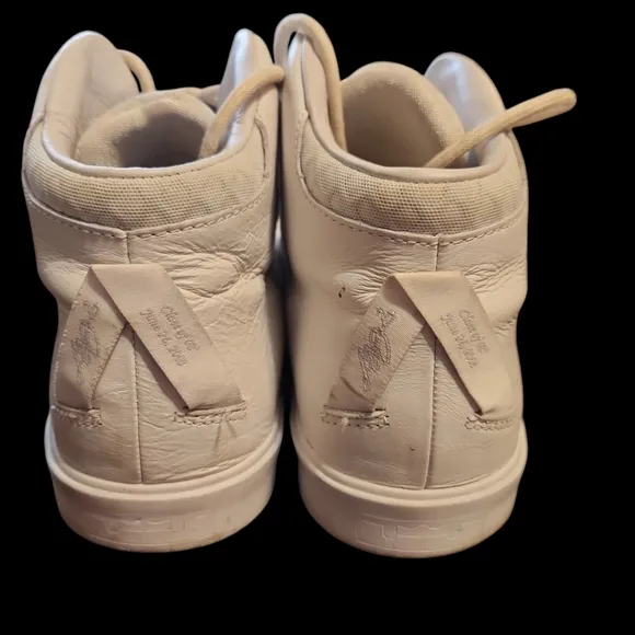 Nike LeBron James White Leather High Tops Men's Size 11 Class of '03 June 26