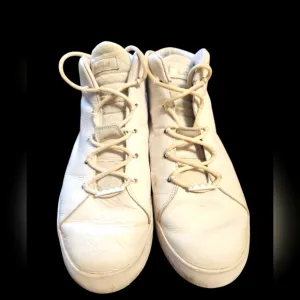 Nike LeBron James White Leather High Tops Men's Size 11 Class of '03 June 26