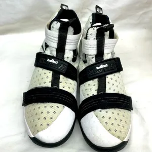 Nike Lebron James zoom solider 10 high top sneakers sz 5y