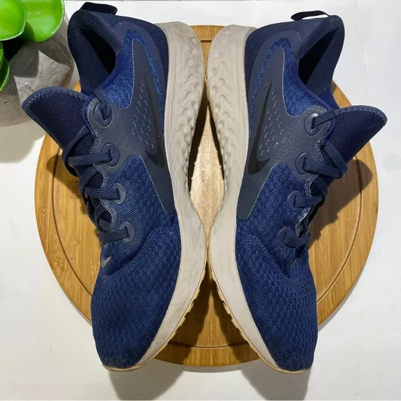 Nike Legend React Running Shoes Blue Athletic Workout Sneaker Size 11.5