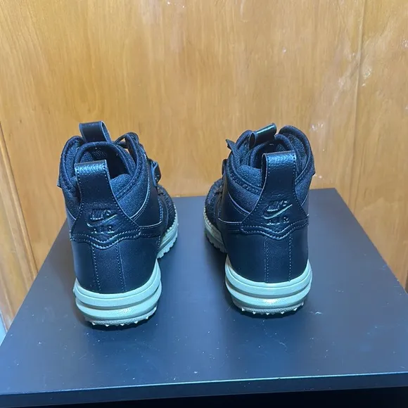 Nike LF1 Black High-Top Sneakers (Men’s 7)