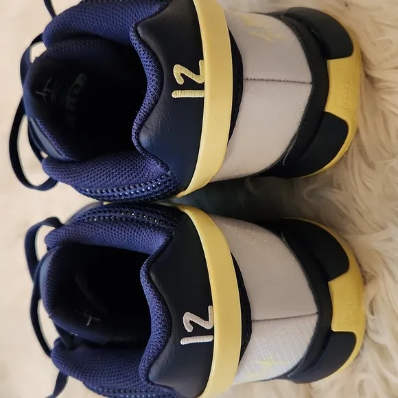 Nike MEN JA 1 Murray State Blue Midnight Navy Size US 11 New No Tag