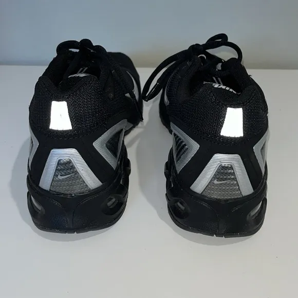 Nike Men’s Air Max Torch 3 Running Shoes Size 8.5