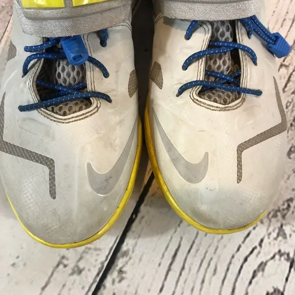 Nike Mens Zoom Soldier VII 599264-001 Platinum Grey Yellow Basketball Shoes