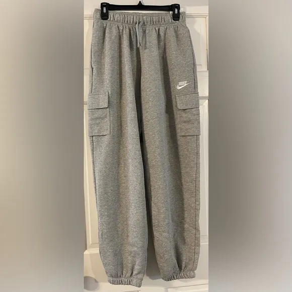 NIKE Oversize Fleece Cargo Sweatpants NWT