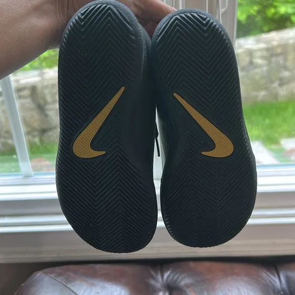 Nike phantom venom size 12c