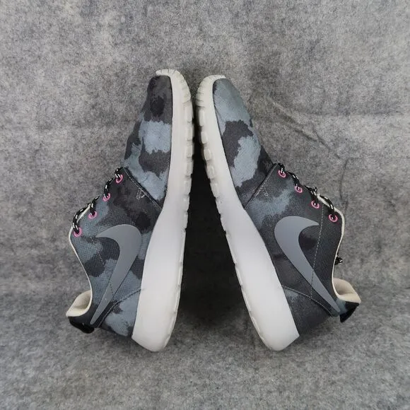 Nike Shoes Womens 7.5 Sneakers Athletic Roshe Run Print Lifestyle Active Comfort