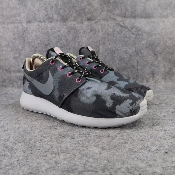 Nike Shoes Womens 7.5 Sneakers Athletic Roshe Run Print Lifestyle Active Comfort