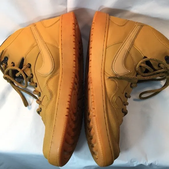 Nike Son Of Force Sneakers Men’s Size 13 Mid-Winter Wheat Like-NEW Condition