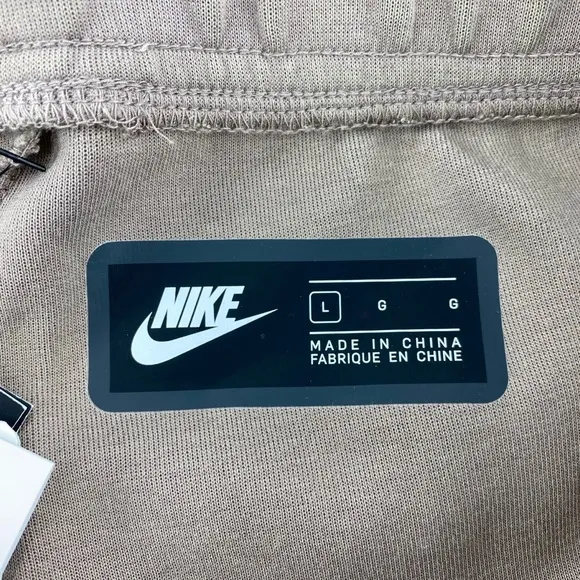 Nike Sportswear Tech Fleece Washed Brown Shorts