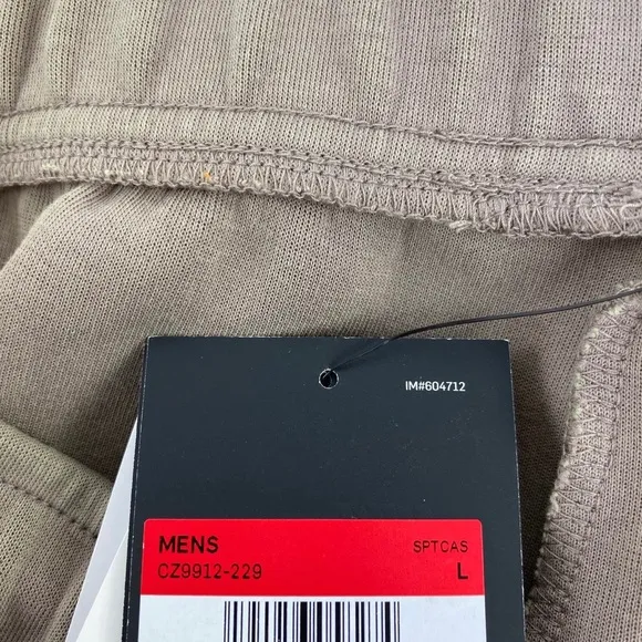 Nike Sportswear Tech Fleece Washed Brown Shorts