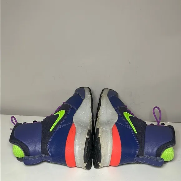 Nike Statis ACG Blue Purple and lime green High-Top hiking boots