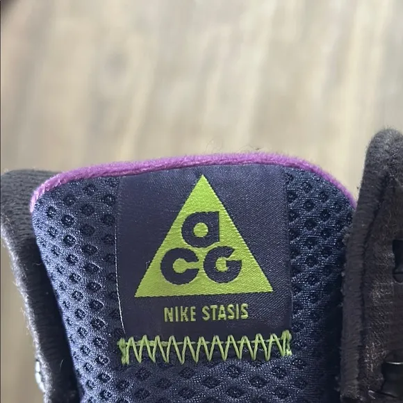 Nike Statis ACG Blue Purple and lime green High-Top hiking boots