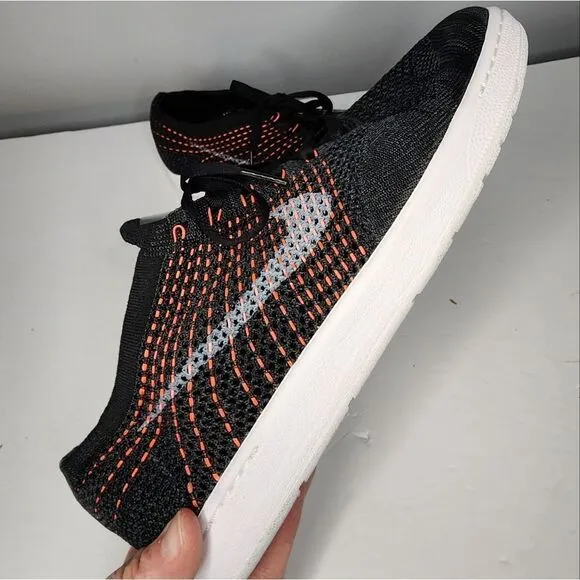 Nike Tennis Classic Ultra Flyknit 833860-001 Womens Black Orange Shoe 12 NWOT