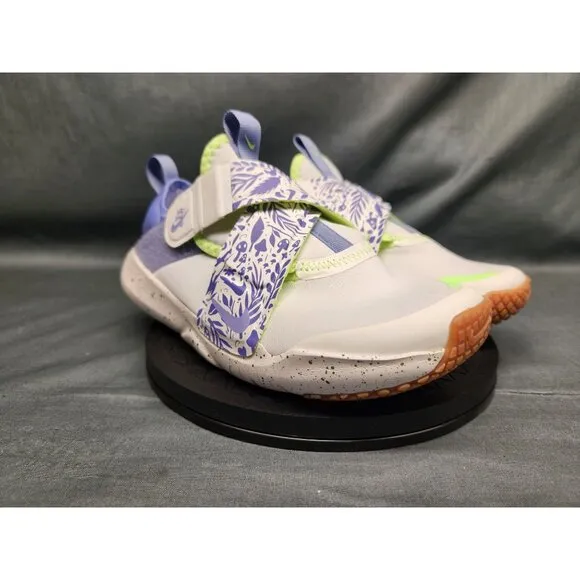 Nike Toddlers Flex Advance SE (TD) Sneakers Hook And Loop Size 9 NEW IN BOX!