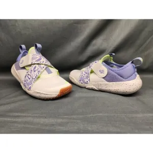 Nike Toddlers Flex Advance SE (TD) Sneakers Hook And Loop Size 9 NEW IN BOX!
