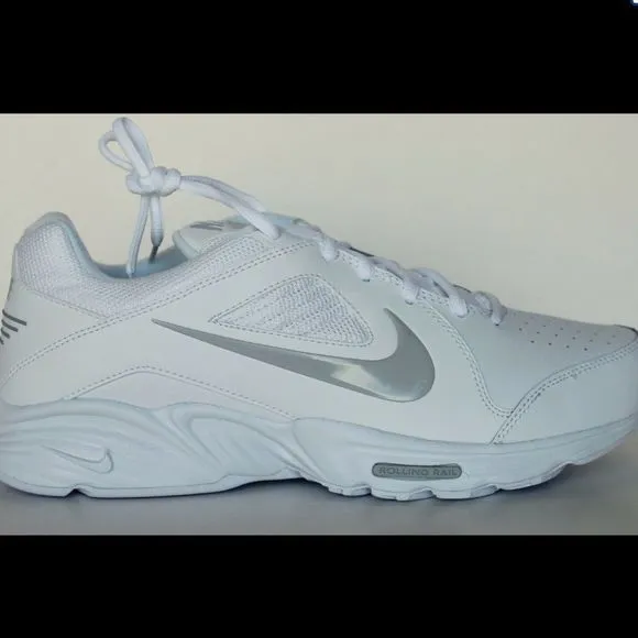 Nike View III Men's White Leather Walking Shoes