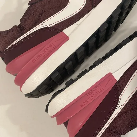 Nike Waffle One SE