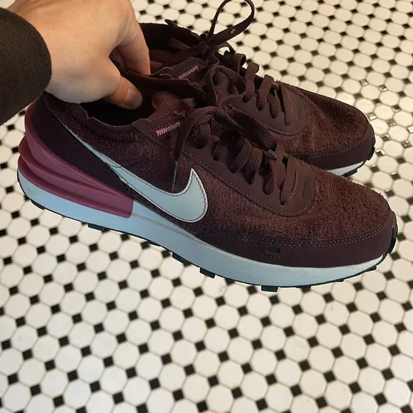 Nike Waffle One SE