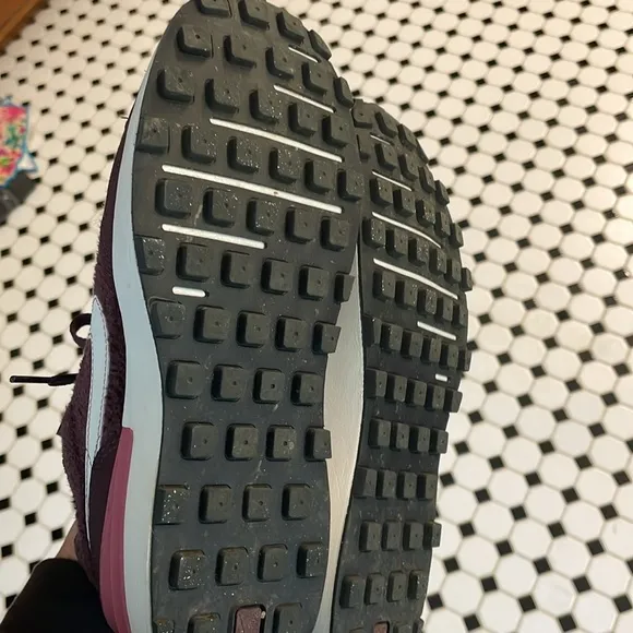 Nike Waffle One SE